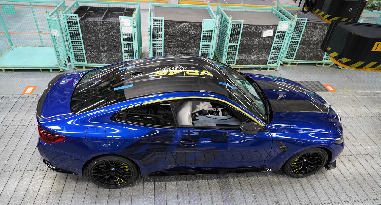 P90600482_highRes_bmw-m4-cs-edition-vr
