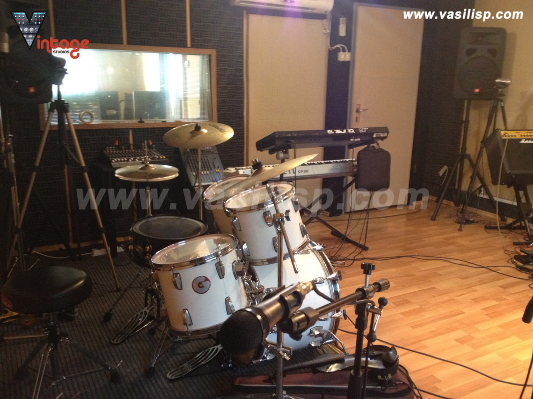 VintageStudios2