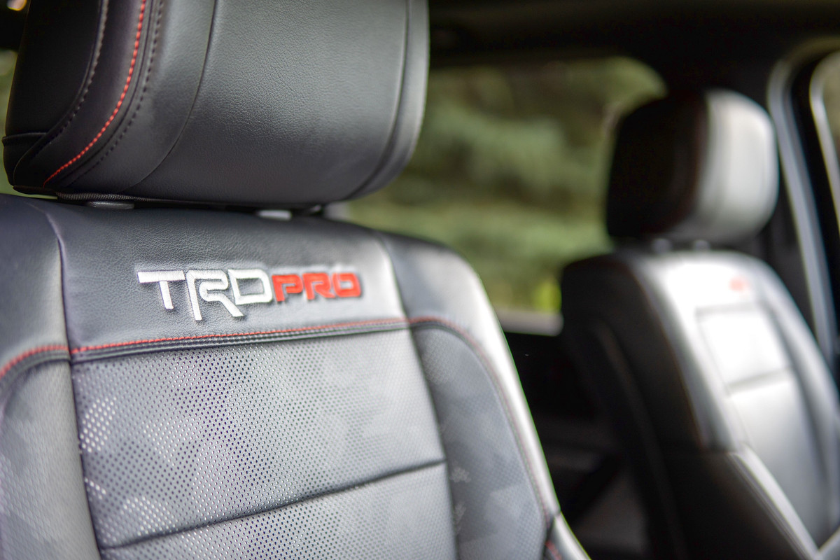 Vehicle thumbnail 16