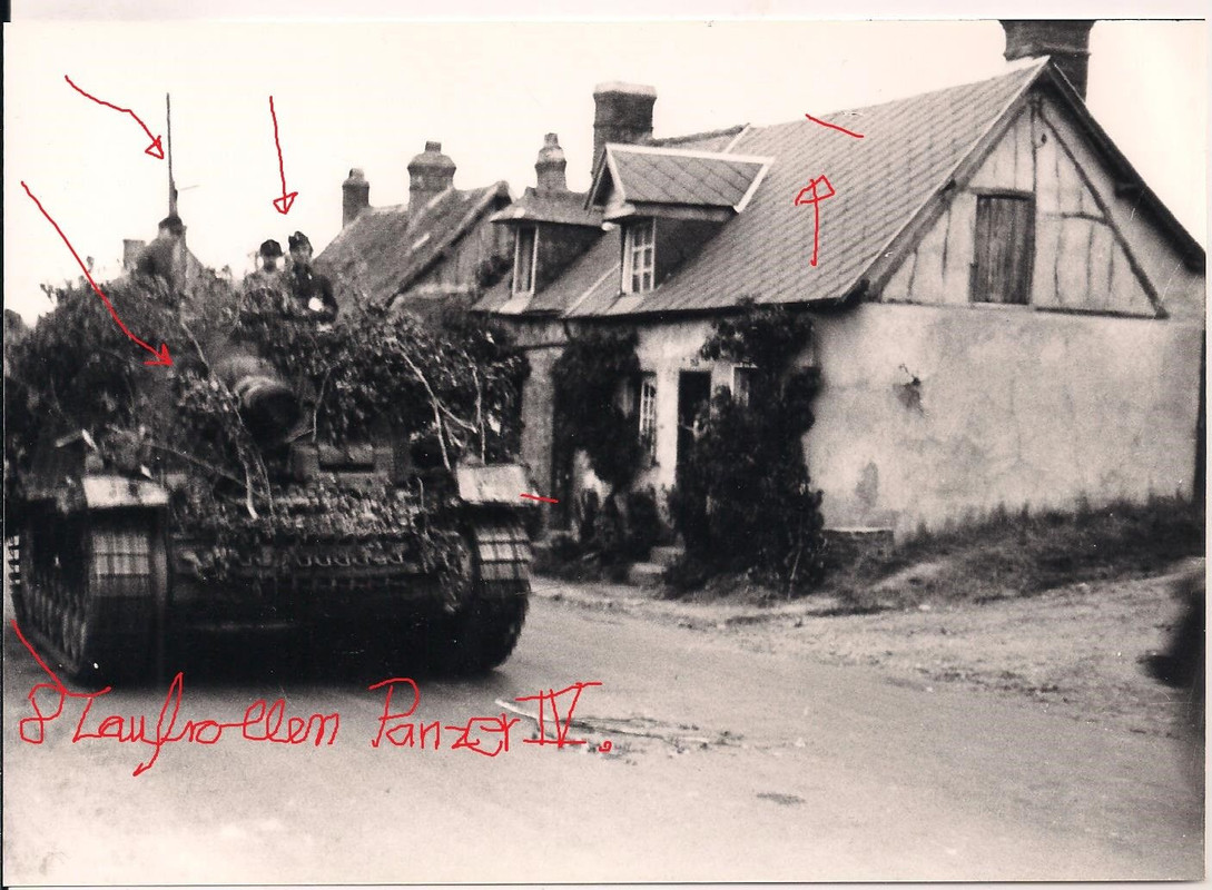 Foto Sturmpanzer Sommer 1944 Nähe Caene Sturmartillerie Panzer D