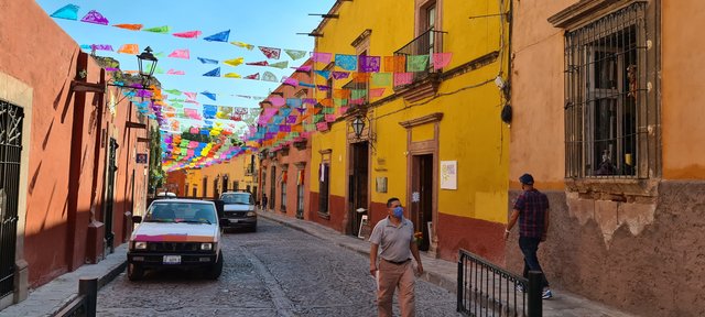 DÍA 5. MARTES 27 OCTUBRE 2020  VIAJE A SAN MIGUEL DE ALLENDE EN AUTOBÚS - MÉXICO, GUANAJUATO Y PUEBLA. OCTUBRE 2020 (2)