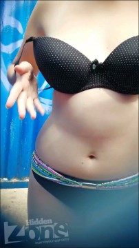 [Image: Voyeur55645113443.jpg]