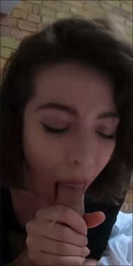 [Image: Cumshots23669223846.jpg]