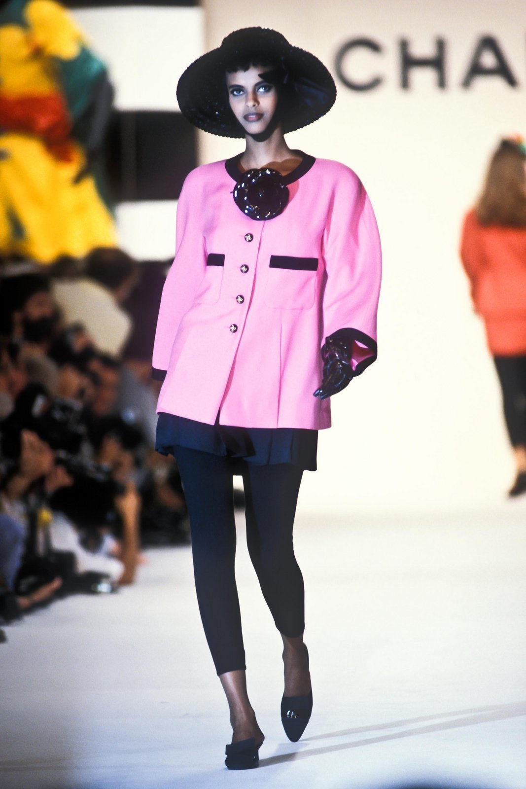 Fashion Classic: CHANEL Spring/Summer 1991 | Page 2 | Lipstick Alley