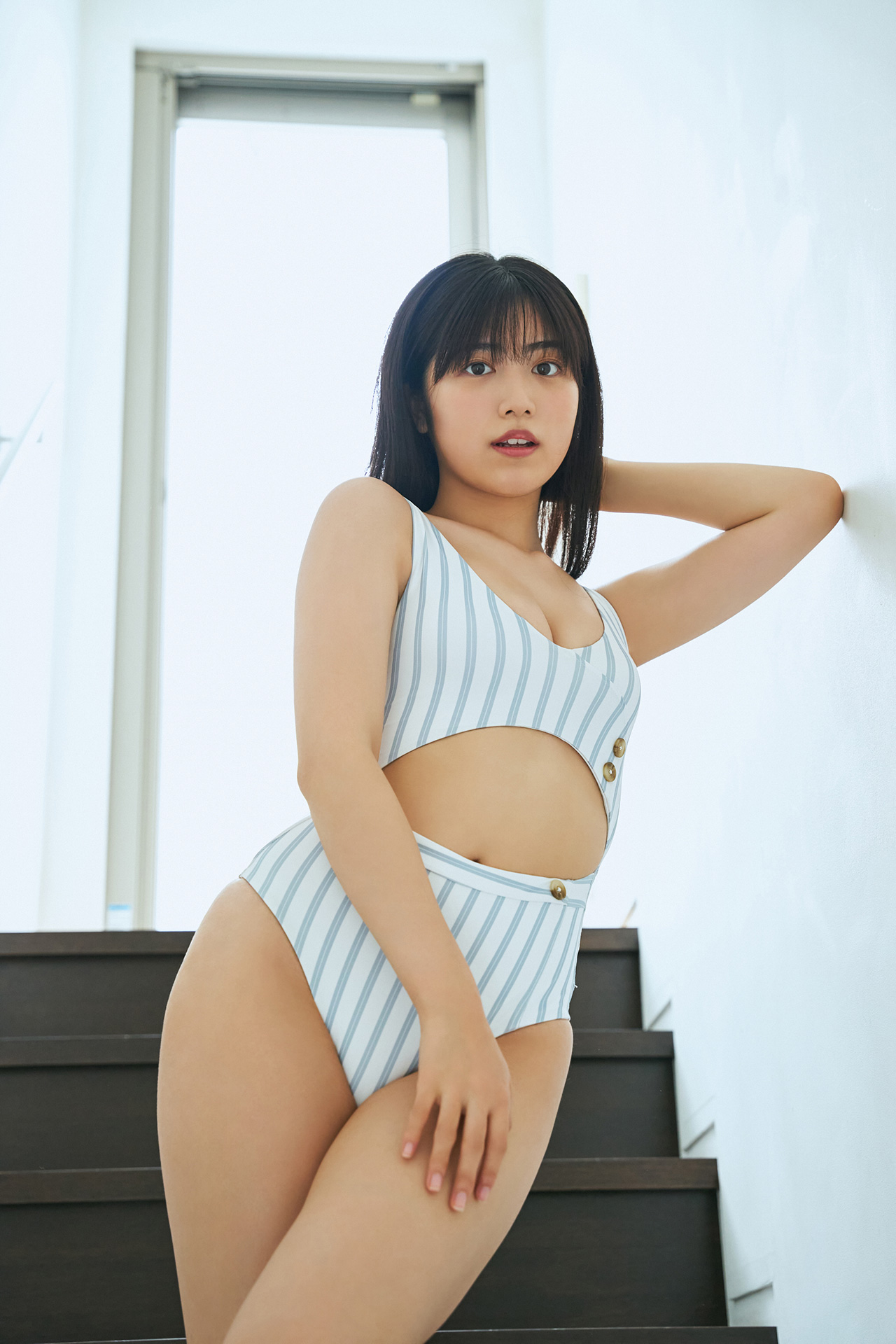 吉田莉桜 NO.001「ふたりきりの朝」 61