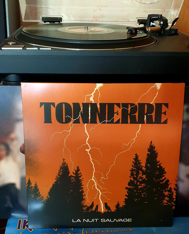 tonerre.jpg