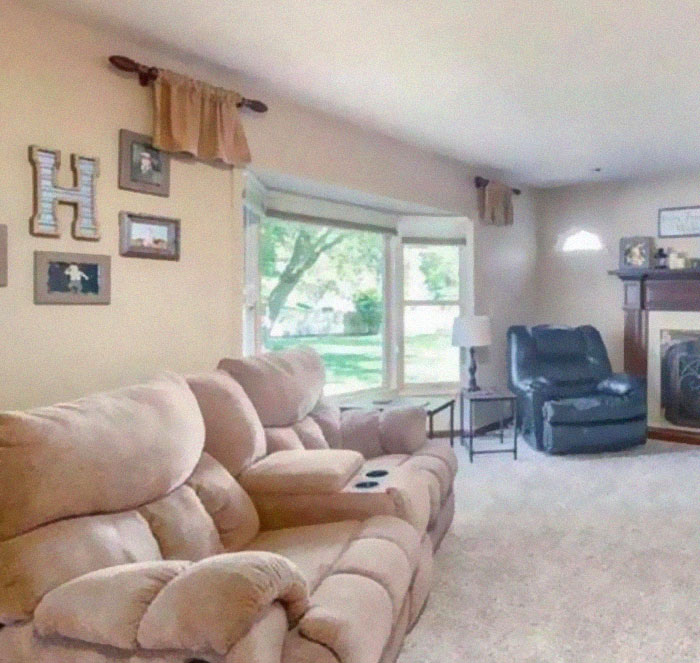 home-decor-shaming-pics-11-63ac3837ed02a-700.jpg