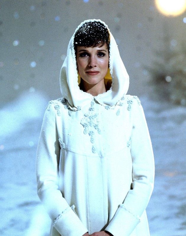 julie_andrews_mc98