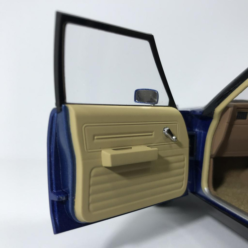 REVIEW: Biante A73349 1978 Holden HZ Sandman Panel Van