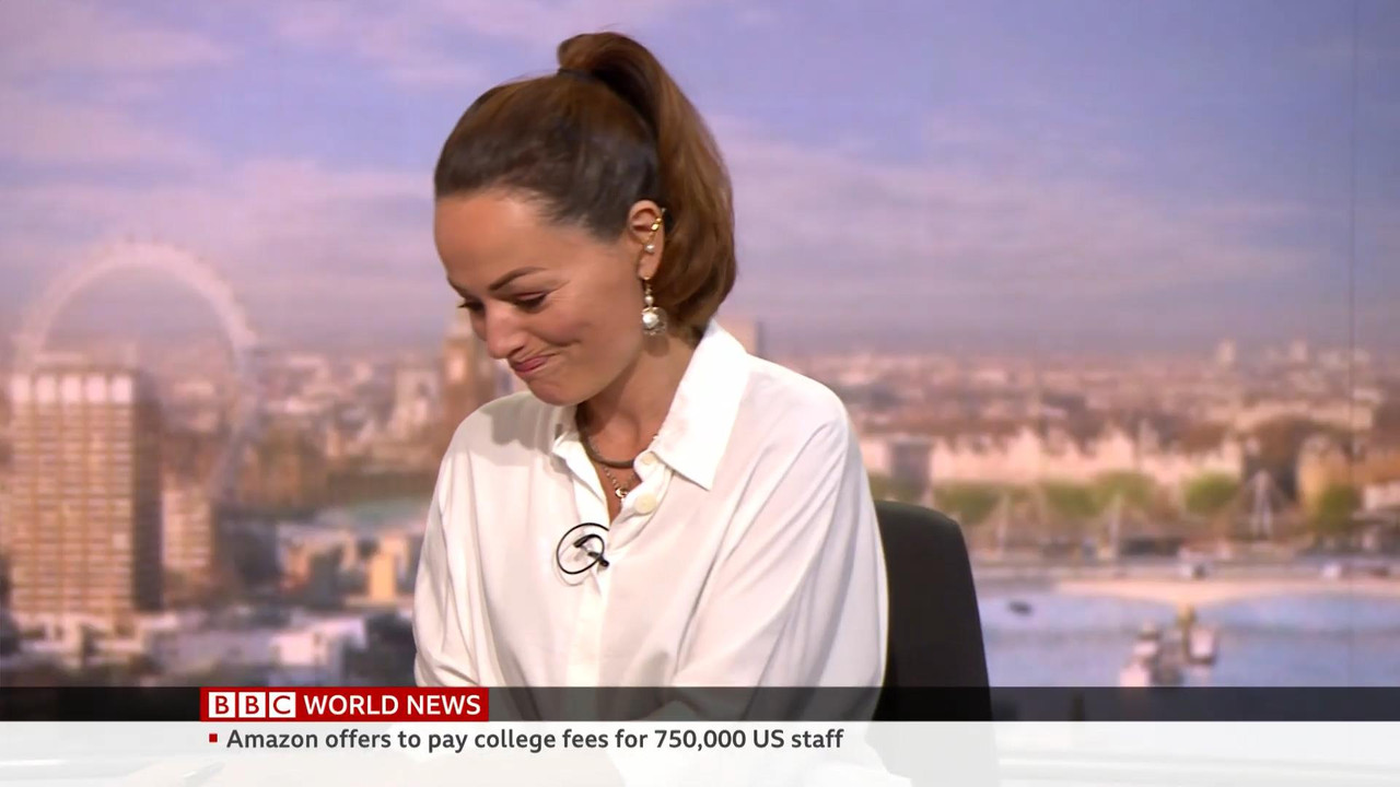 09.10 - 06.00.00 - BBC World News. News. Reporting on the day's inter....ts_snapshot_27.36_[2021.09.