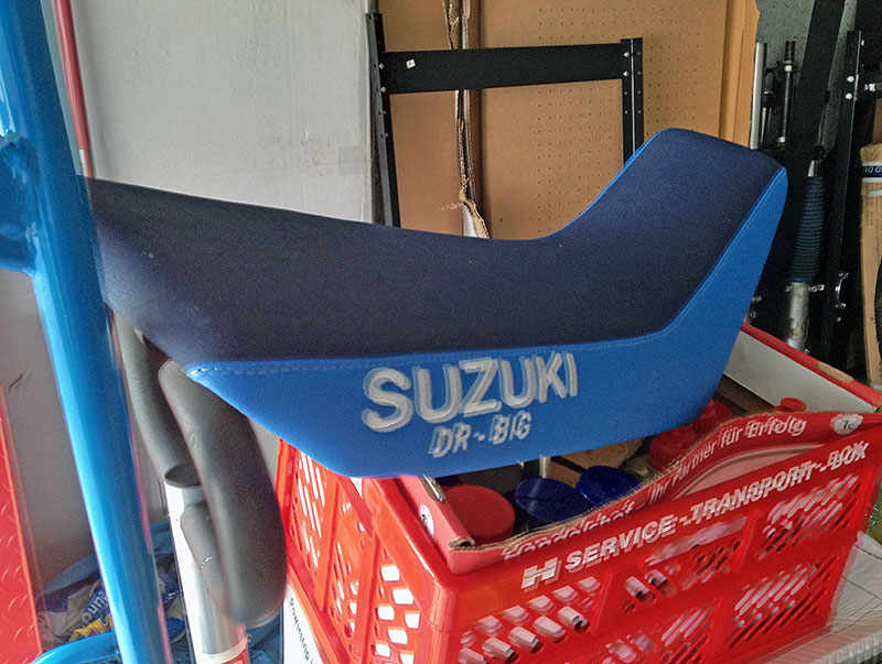 Sitzbank_Blau_web Kopie