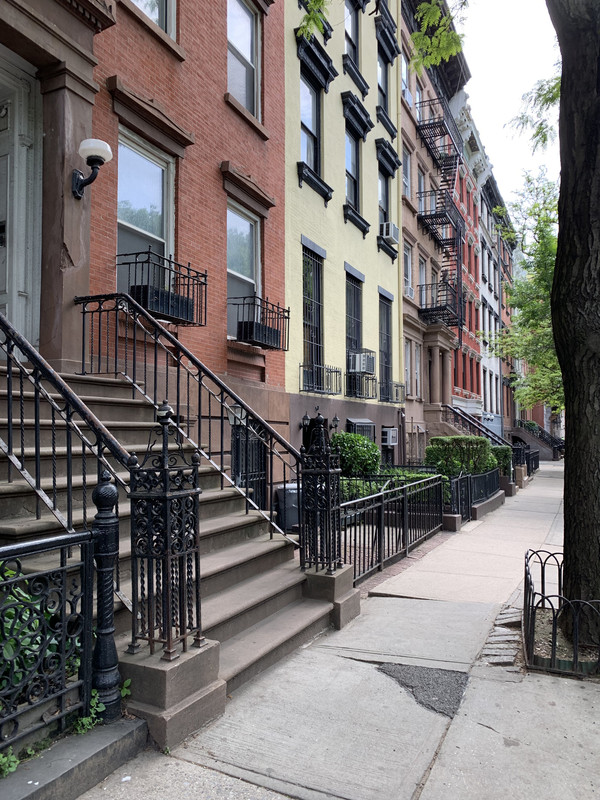 98A15A0F-26E0-43D0-B275-39440F4416D8