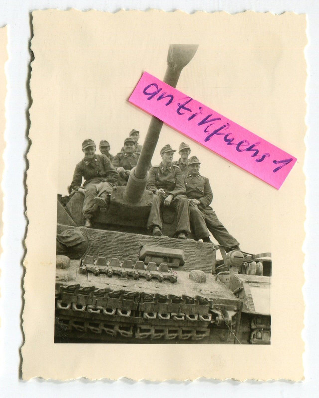 Deut. Panzer IV lang mit Zemerit als Panzerjäger