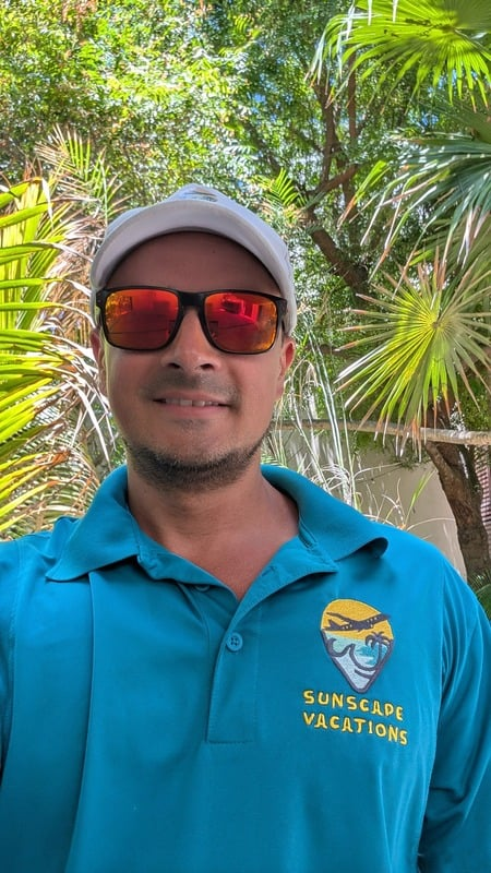 Travel advisor portrait