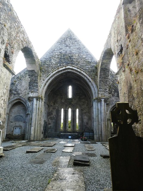 10 días por Irlanda en verano de 2024 - Blogs de Irlanda - DÍA 8 – Abadía Corcomroe – Castillo Dunguaire - Galway (4)