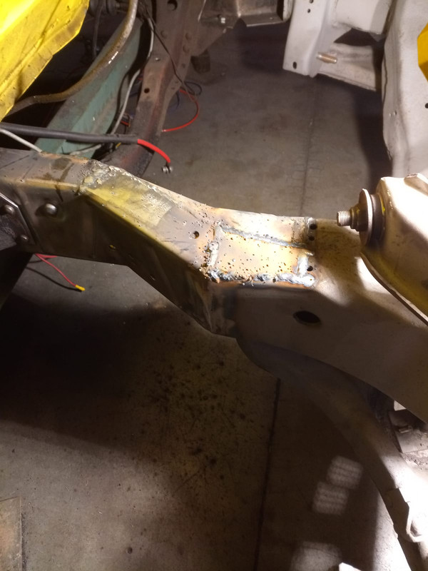 713866FC-5A3C-4E89-9032-8896108AEF66