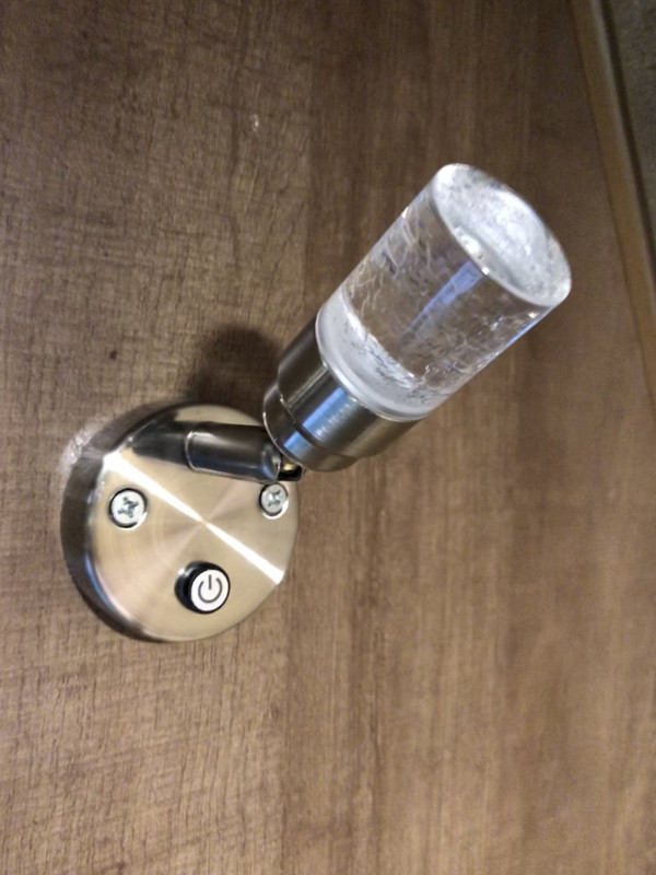 894B7D55-4080-44C0-B144-C94686D7B748