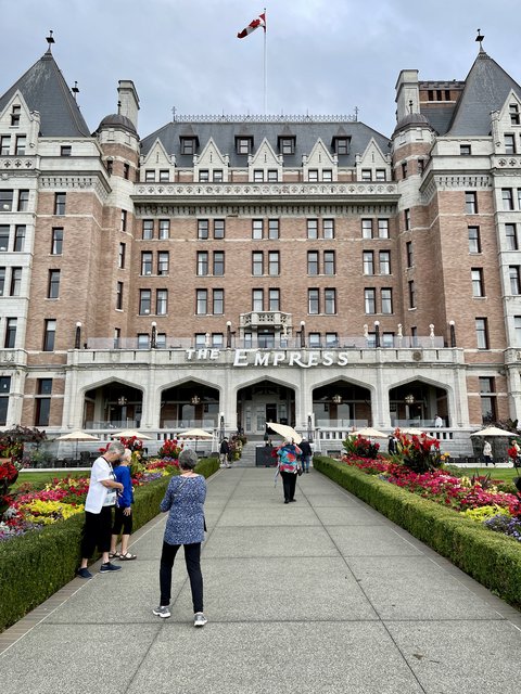 [Linked Image from i.postimg.cc]