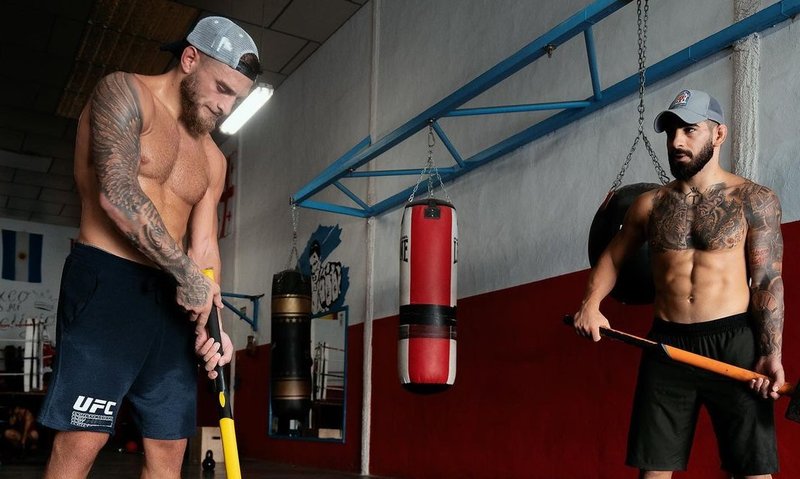Илия Топурия: Брат ми ще стане шампион в UFC