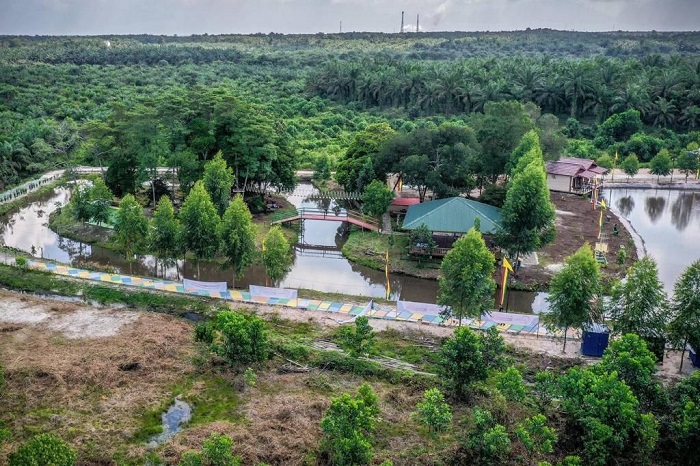 Embung di Desa Wisata Dayun, Kabupaten Siak, Provinsi Riau.