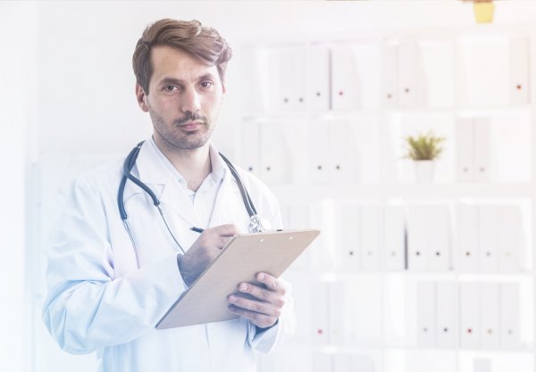 dokter.jpg