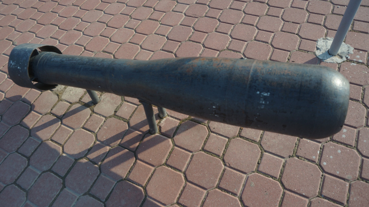 Реактивная бомба-ориентир Свеча-12 -2