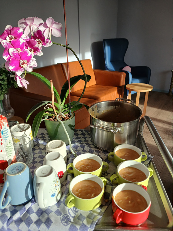 [Image: LVEG-HETE-BLIKSUM-TOMATENSOEP-LAURIER-260116.jpg]