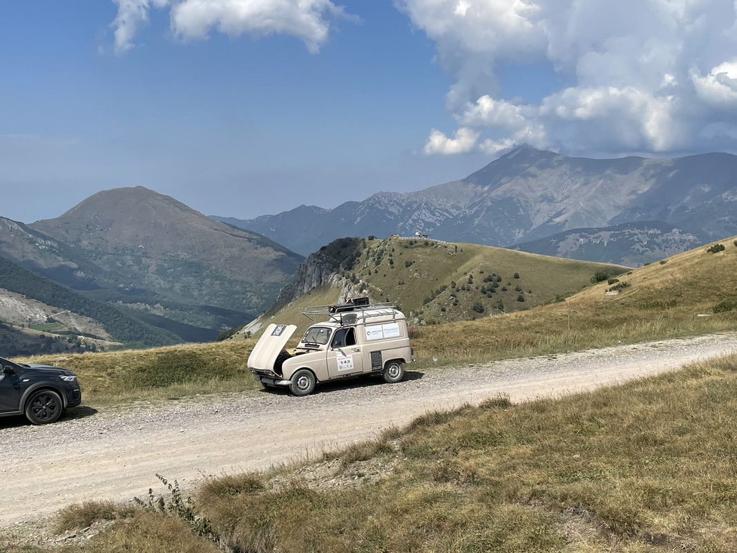 6244DA7D-4D89-45FC-8952-629BB1EF6221