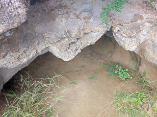 Poike:Ahu Kiri Reva-Papa u'i hetu'u-Ana o Keke-Té Ahu Moai Tea-Maunga - Isla de Pascua - Chile (15)