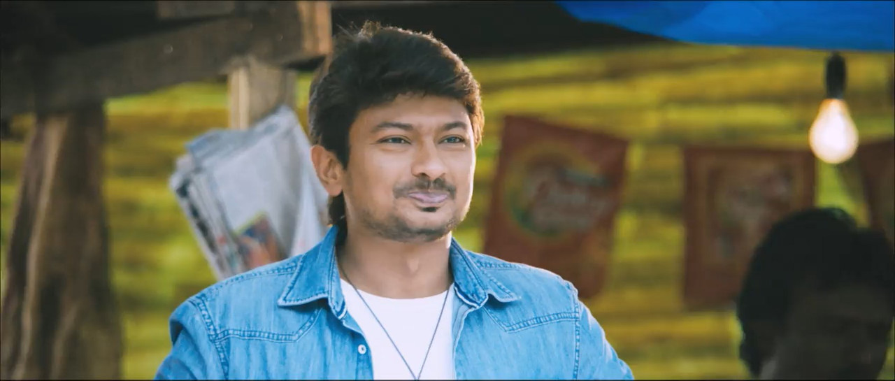 Nannbenda 2015 WebRip [Tamil] 480p 720p ESub Screenshot