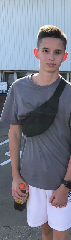 F509F8A0-BD26-4BB8-AEE2-74C76C40E3EB