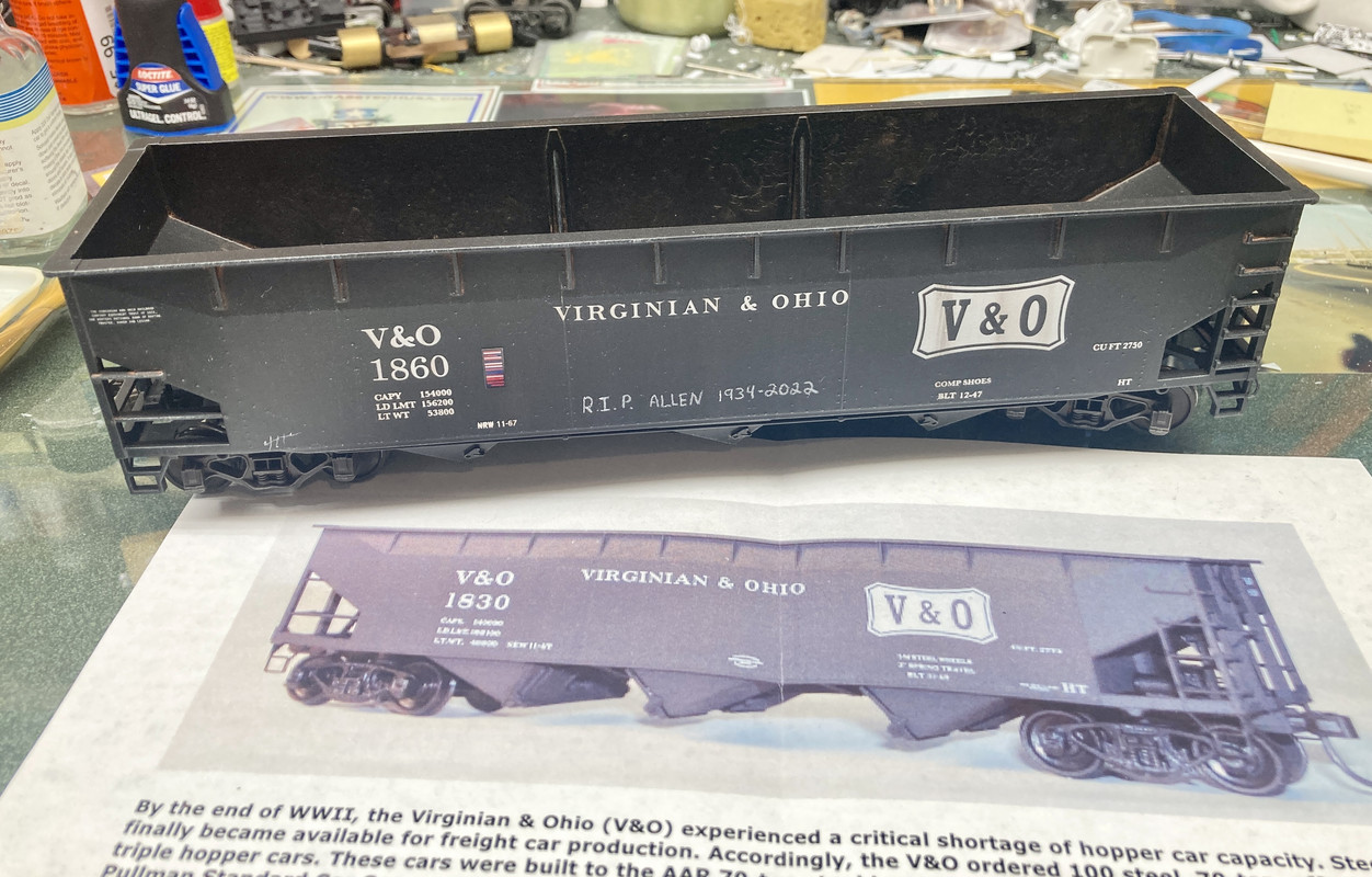 1D244C32-F69E-47B5-84A2-EBDEEA34C0AE