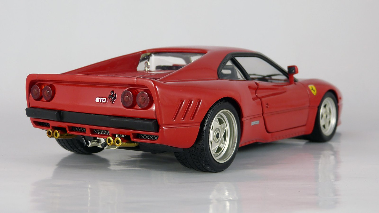1:18 Hot Wheels Ferrari 288 GTO (1984) | DiecastXchange Forum