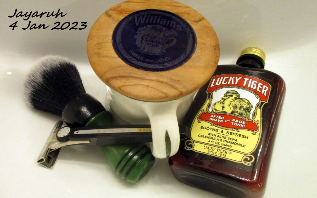 [Image: sos230104.jpg]