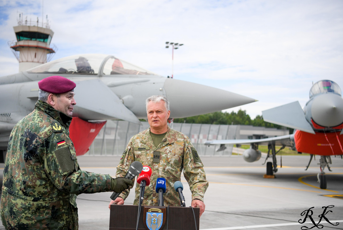 Iš patikimų šaltinių sužinota, kad pirmadienį.  Į Lietuvą atvyksta Vokietijos brigados kariai.