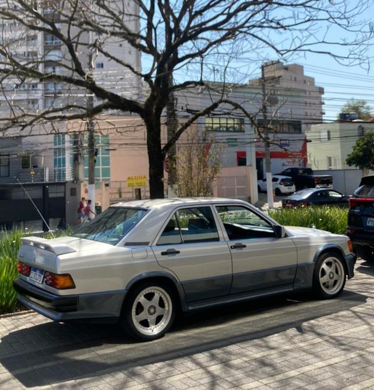 W201 190E 2.0 1993 Manual R$ 70.000 Whats-App-Image-2022-01-31-at-11-41-28