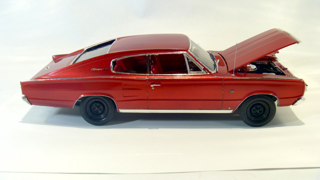 Revell '67 Hemi Charger P1040511