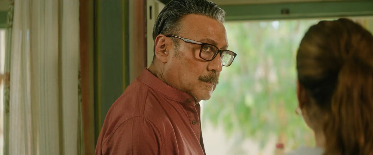 Tu Meri Main Tera Main Tera Tu Meri 2025 WebRip [Hindi] 480p 720p ESub Screenshot