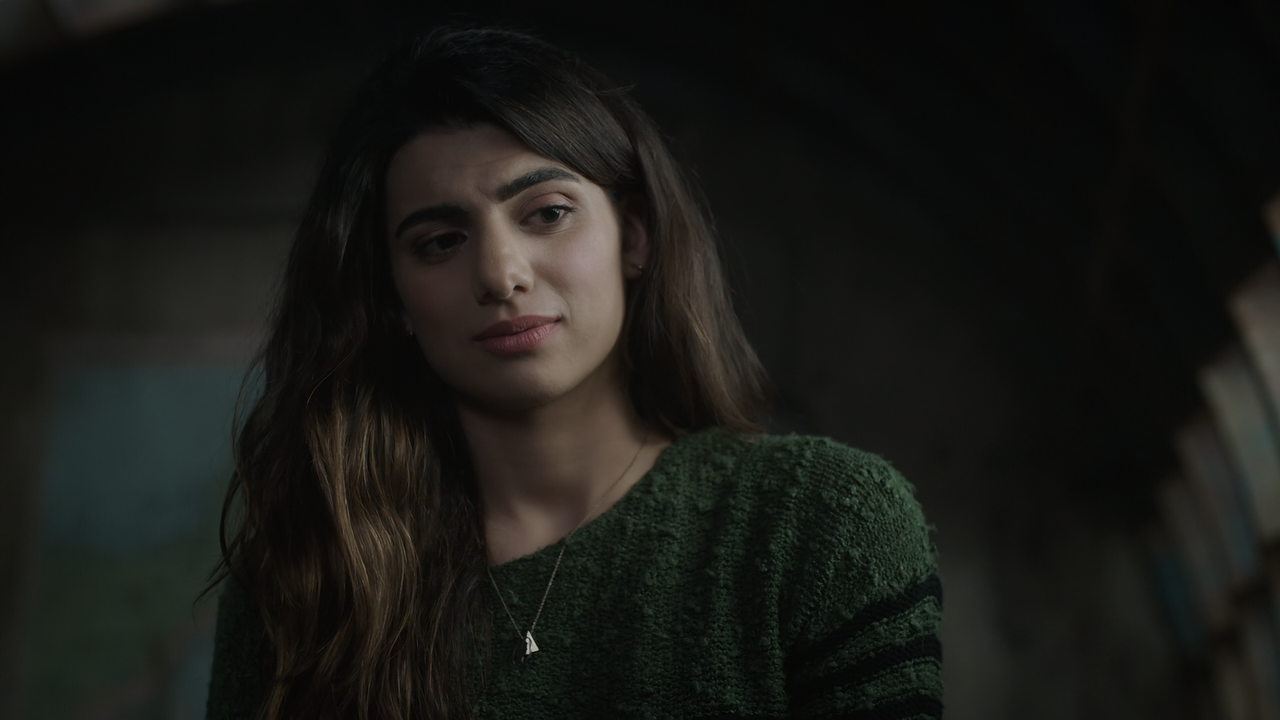 Timeless.S02E05.The.Kennedy.Curse.1080p.10bit.BluRay.DD5.1.HEVC-Vyndros.mkv_snapshot_02.36_[2020.08.