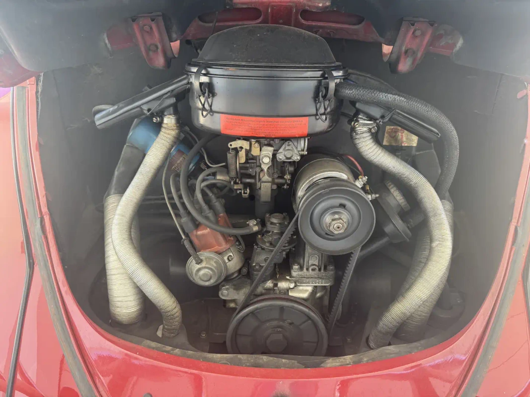 Image may have been reduced in size. Click image to view fullscreen.