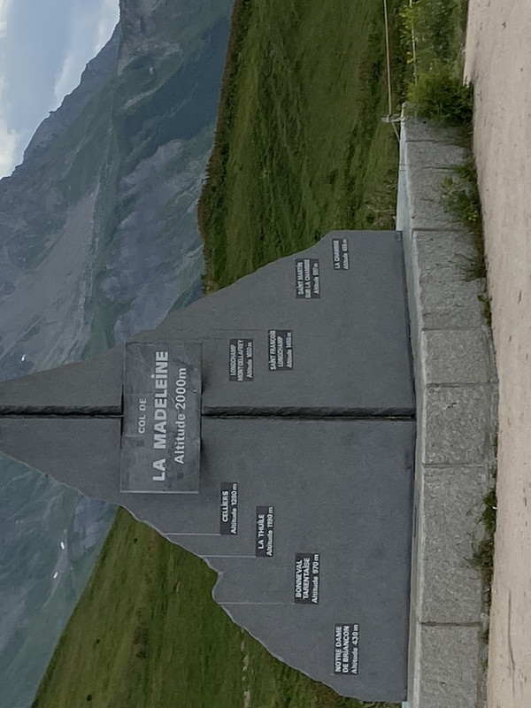 3751BBE5-8E71-4B8E-A28A-AA1AC435A5F6