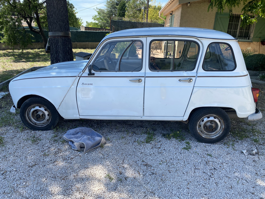 A2300F60-88E6-4129-824E-076AE7117908