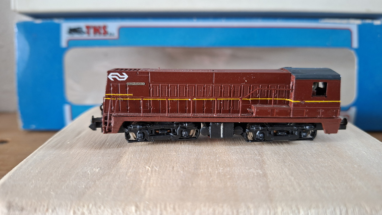 THS 2200 2