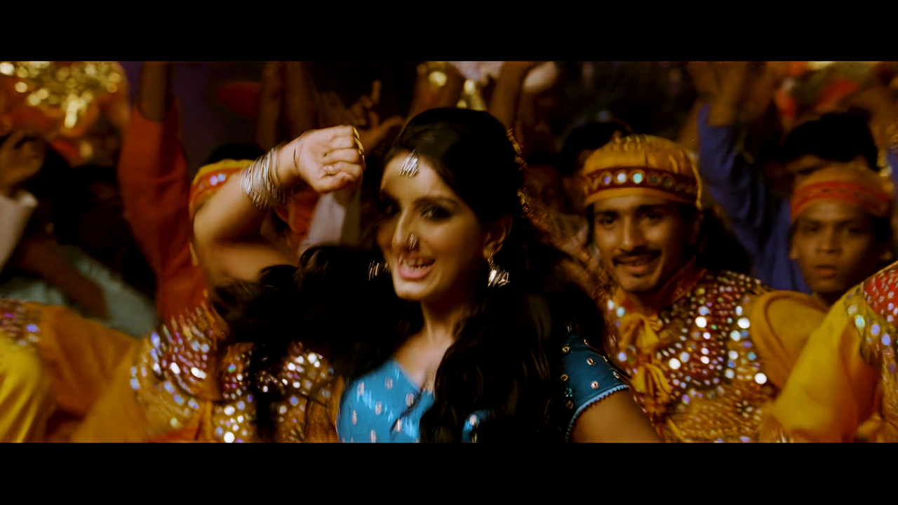 Tamanna Hot Song 03 From Himmatwala Taki O Taki 4K (Best Quality).mp4_snapshot_01.17_[2021.04.05_13.