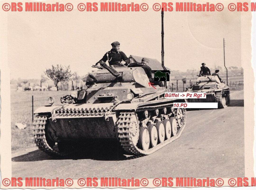 Panzer 2 mit Büffel Symbol Pz Rgt 7-10.PD Vormarsch Frankreich 1940