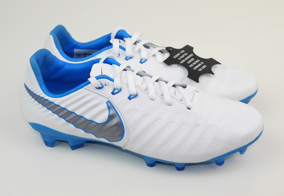 ナイキ ティエンポ レジェンド プロ NIKE TIEMPO LEGEND 7 VII PRO FG カンガルー革サッカー シューズ スパイク25.5  cm US7.5 EUR40.5(25.5cm)｜売買されたオークション情報、yahooの商品情報をアーカイブ公開 -  オークファン（aucfan.com）