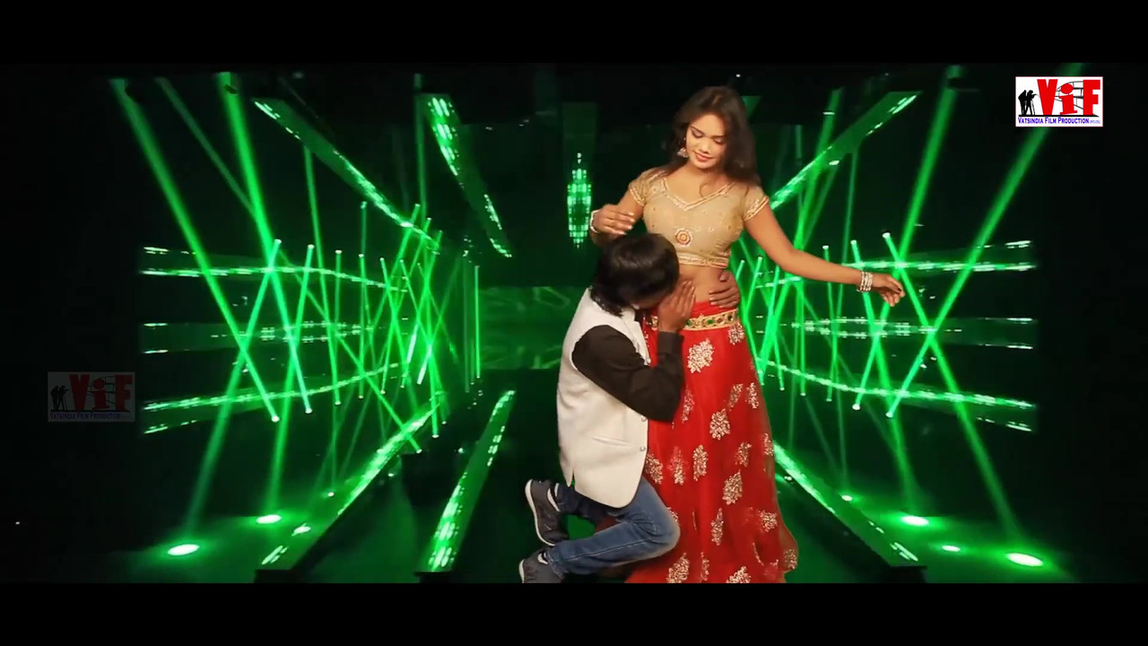 Unk Bhoj 284_Moment11