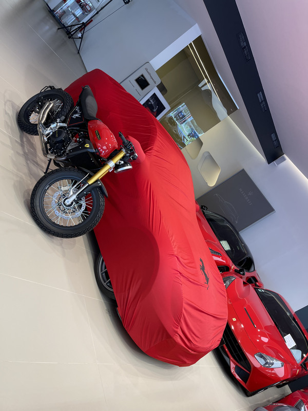 0146C86B-4FFB-4BE9-BD7C-8D0AFF65F465