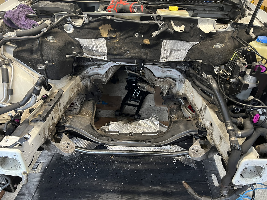 CC9326C8-C442-4CE0-9C6A-3D5EFC19CFCE