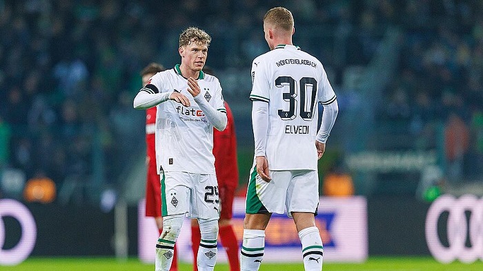 Monchengladbach vs Stuttgart, 21h30 ngày 25/01